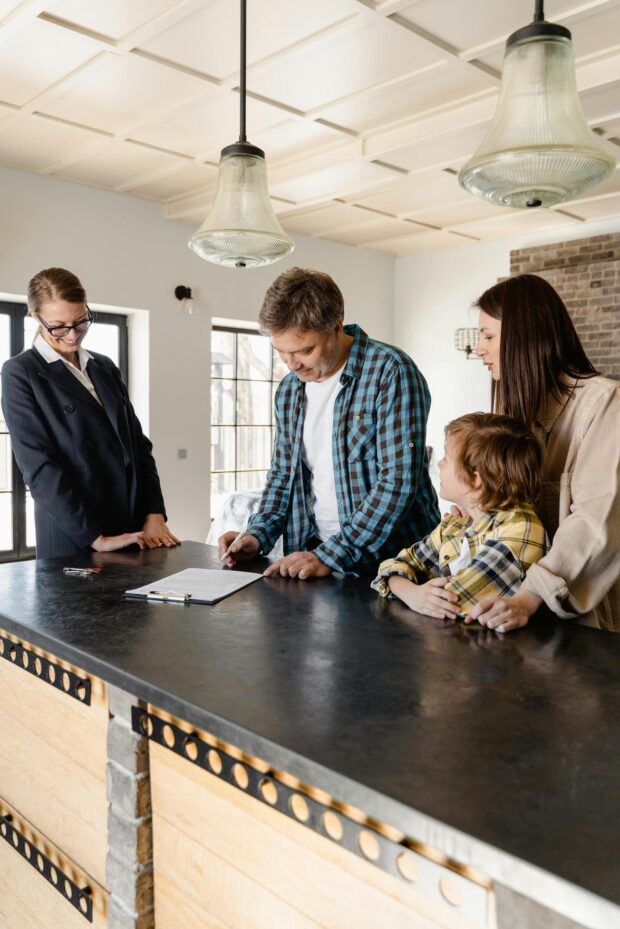 Consultoria Jurídica Imobiliária: Tudo o que Você Precisa Saber para Comprar sua Casa Ideal