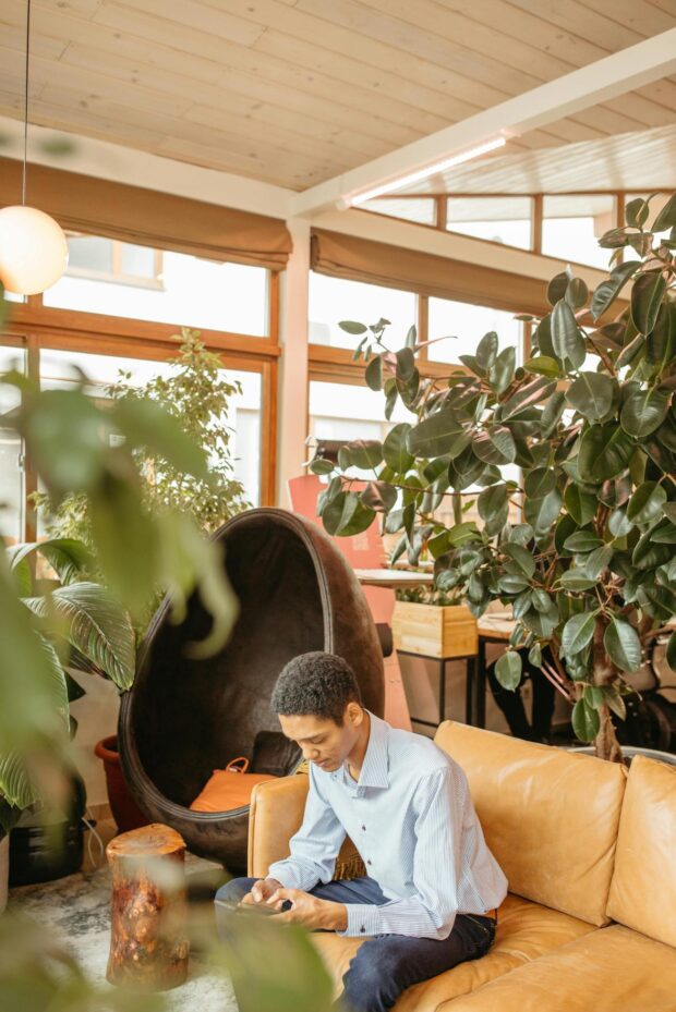 Ambientes Acessíveis e Sensoriais: Design de Interiores Inclusivo para Autistas