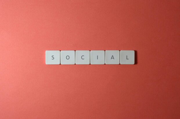 Estratégias de Marketing Digital para Designers de Interiores Alavancarem Seus Negócios de Decoração Online